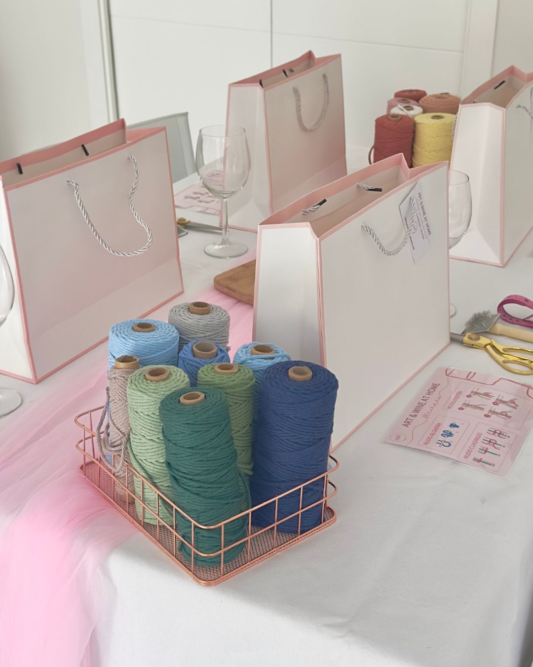 TALLER ART&WINE MACRAMÉ