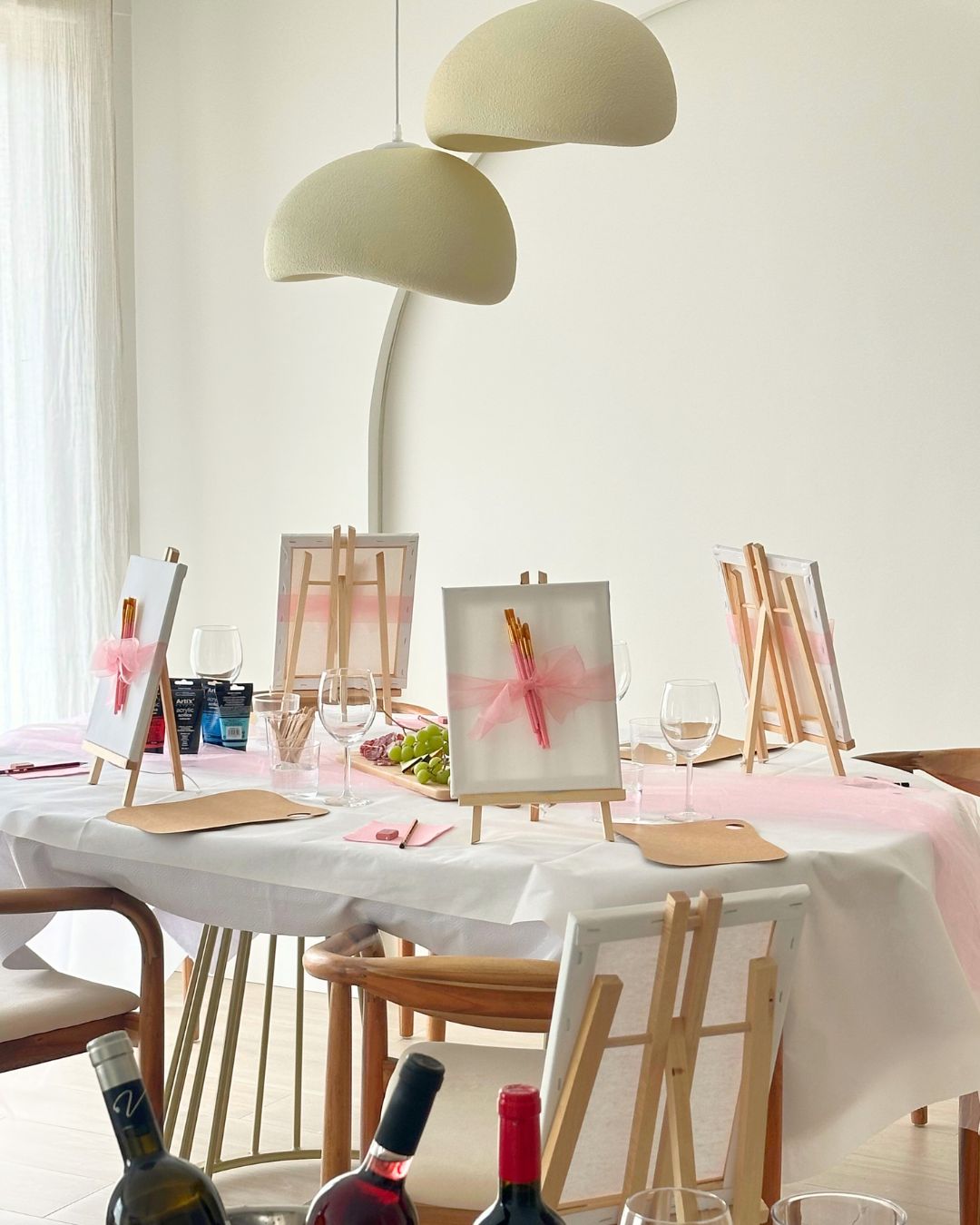 talleres de pintura y vino en Madrid 
